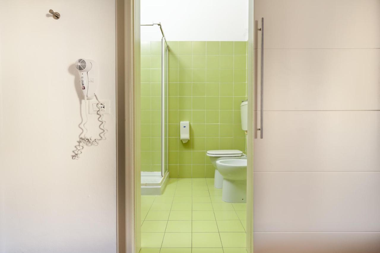 Hotel Al Nuovo Porto เบลลาเรีย-อีเจอา มารีนา ภายนอก รูปภาพ