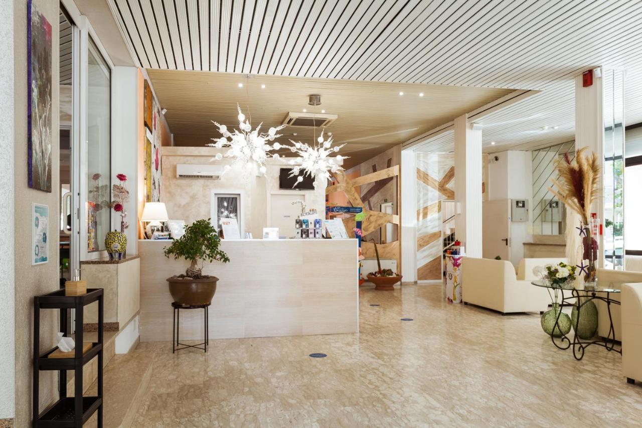 Hotel Al Nuovo Porto เบลลาเรีย-อีเจอา มารีนา ภายนอก รูปภาพ