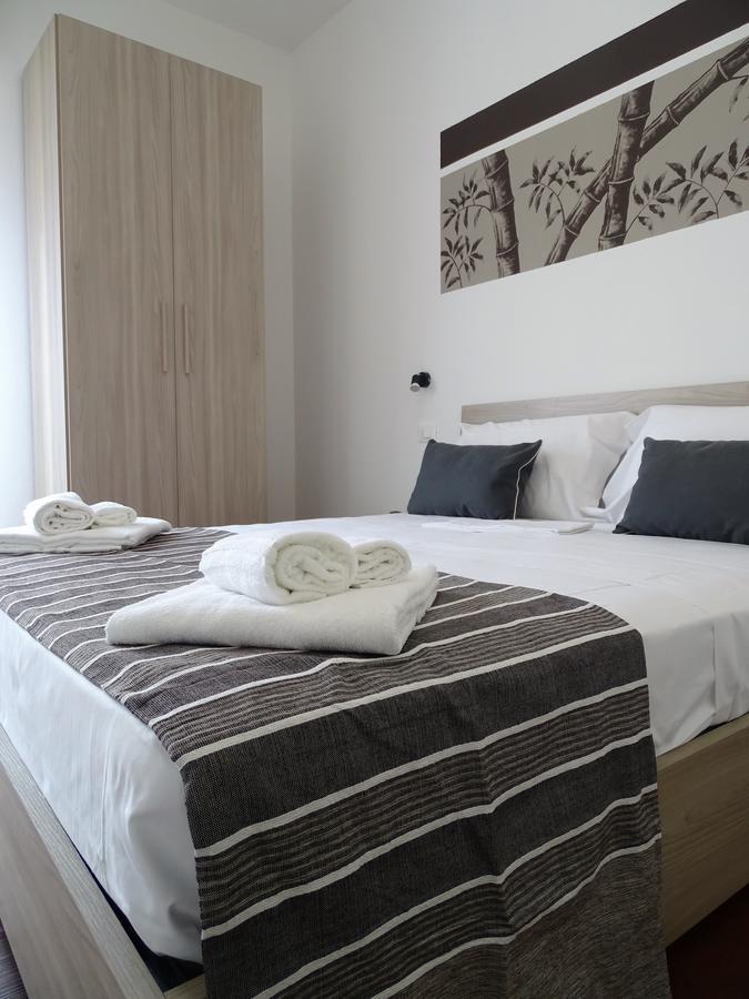 Hotel Al Nuovo Porto เบลลาเรีย-อีเจอา มารีนา ภายนอก รูปภาพ